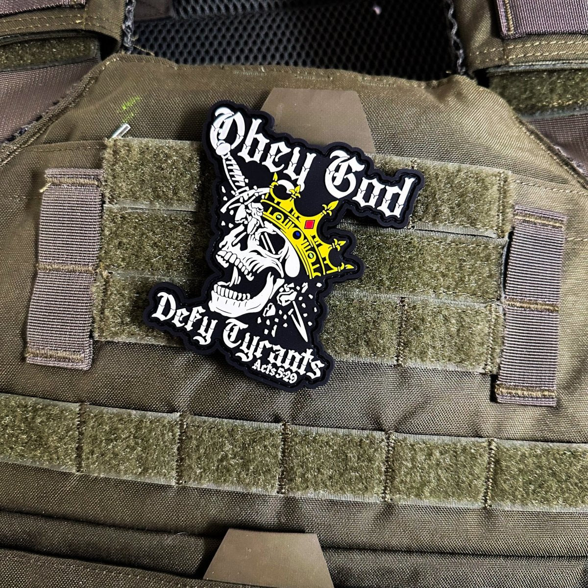 PVCPATCH - Defy Tyrants - PVC Patch - The Reformed Sage - reformed - reformed_gifts - christian_gifts