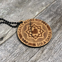 Load image into Gallery viewer, Keyring - Sola Gratia Seal - Keychain - The Reformed Sage - #reformed# - #reformed_gifts# - #christian_gifts#
