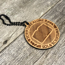 Load image into Gallery viewer, Keyring - Sola Scriptura Seal - Keychain - The Reformed Sage - #reformed# - #reformed_gifts# - #christian_gifts#
