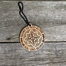 Load image into Gallery viewer, Keyring - Soli Deo Gloria Seal - Keychain - The Reformed Sage - #reformed# - #reformed_gifts# - #christian_gifts#
